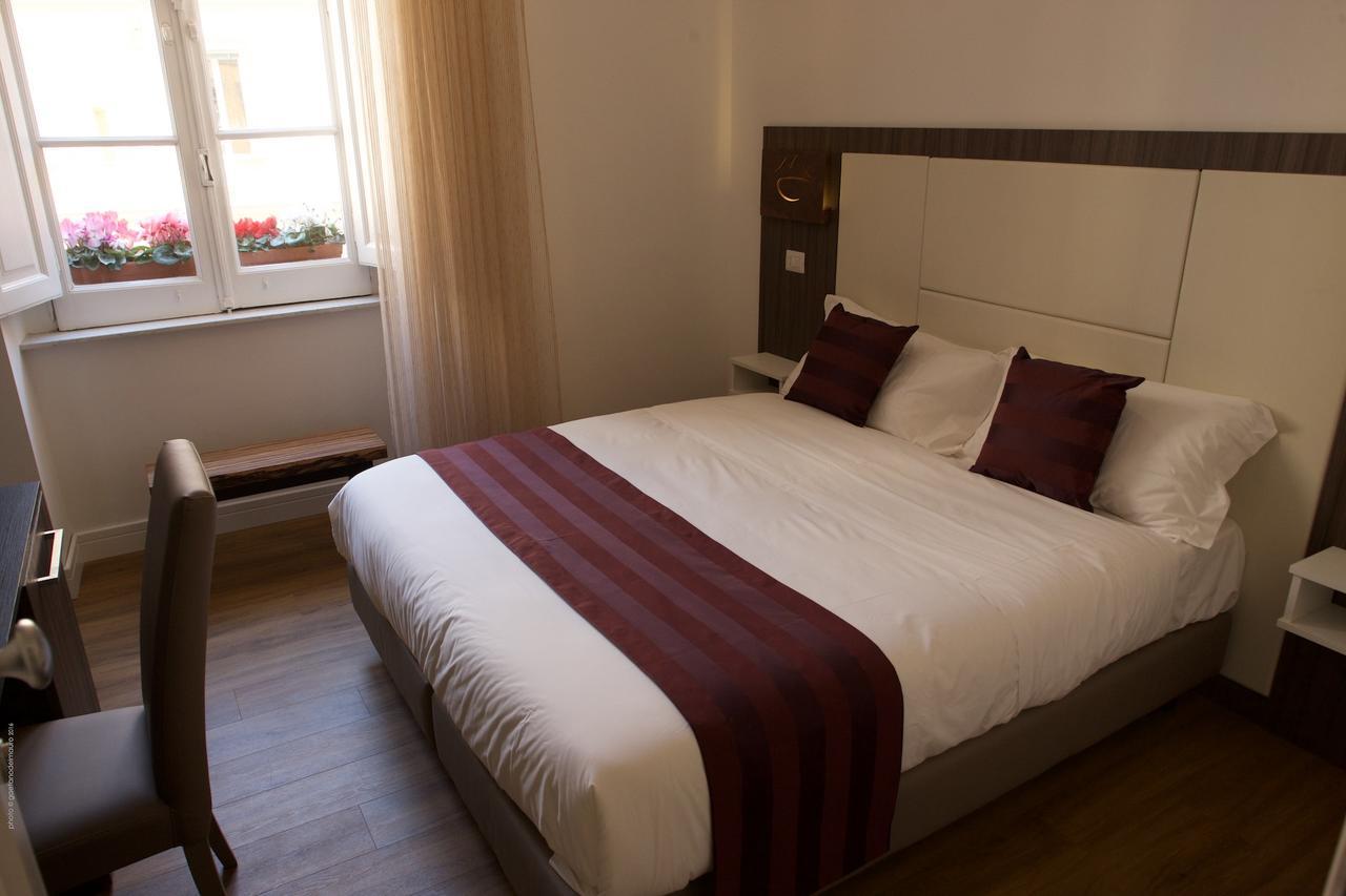 Duomo Residence Наполи Екстериор снимка