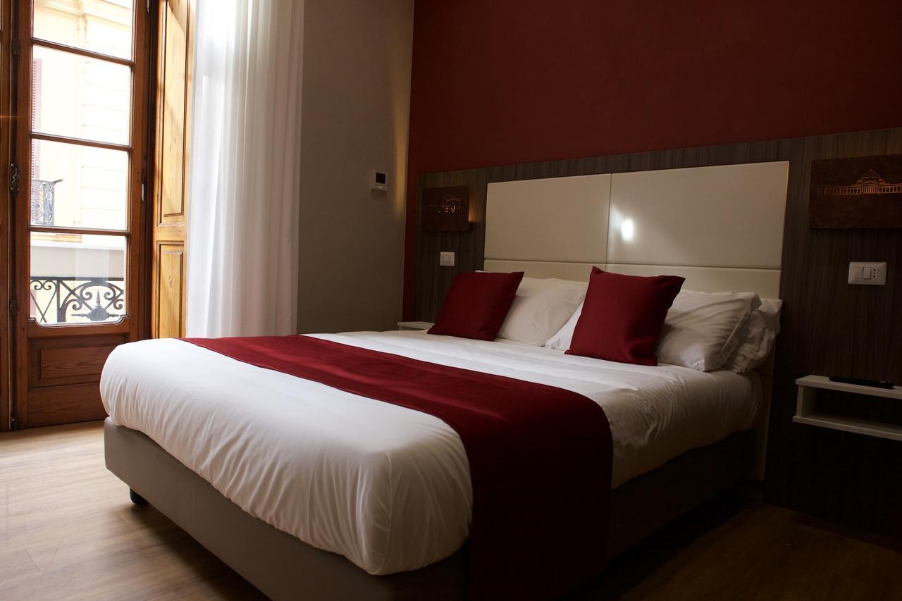 Duomo Residence Наполи Екстериор снимка