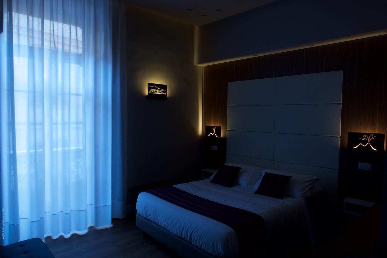 Duomo Residence Наполи Екстериор снимка
